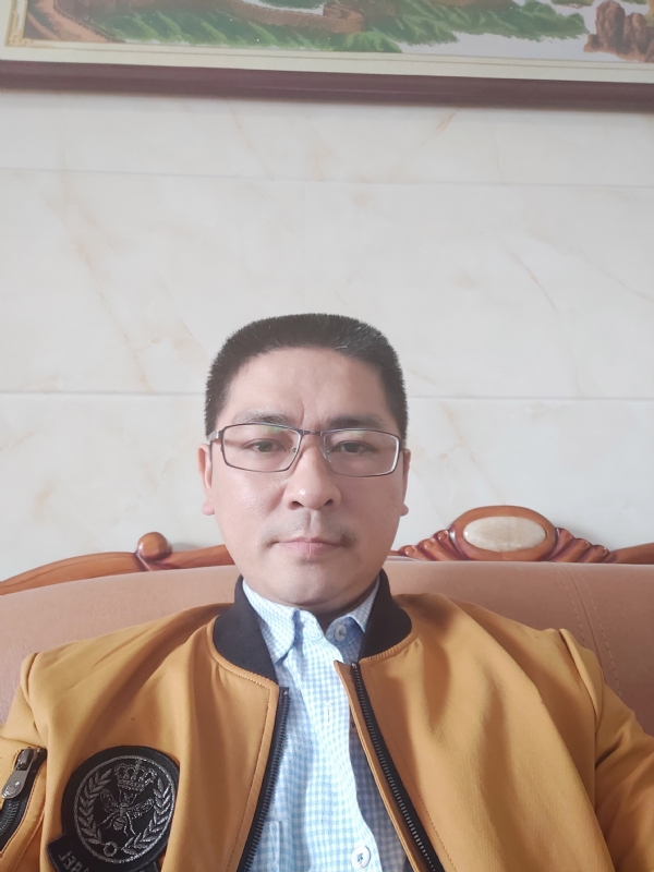 龙行天下的第一张照片--揭阳上门女婿服务网